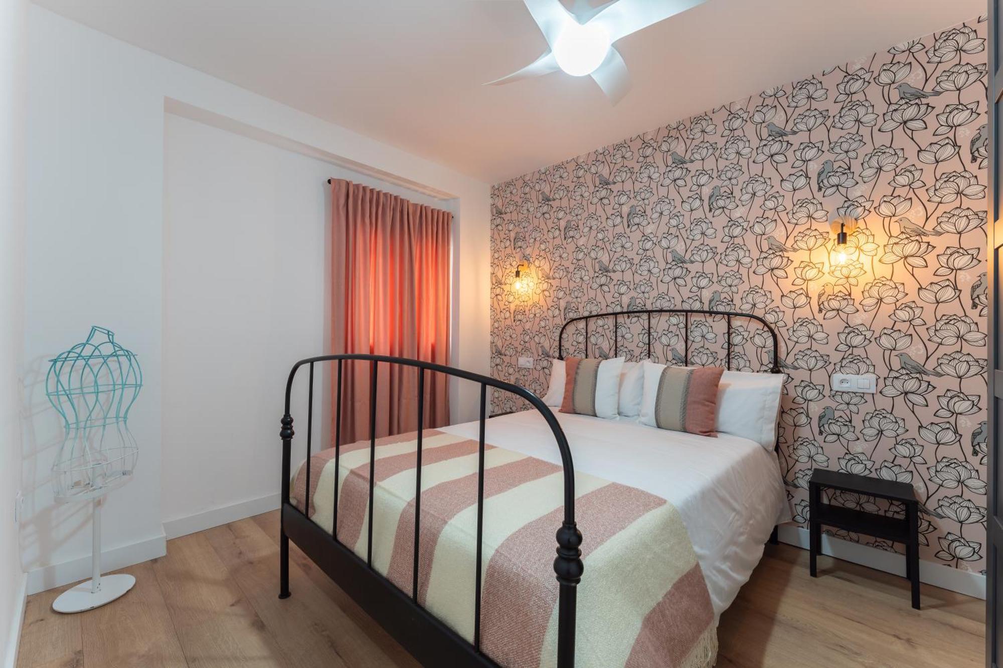 Apartamentos Turisticos Lulu Мерида Екстериор снимка